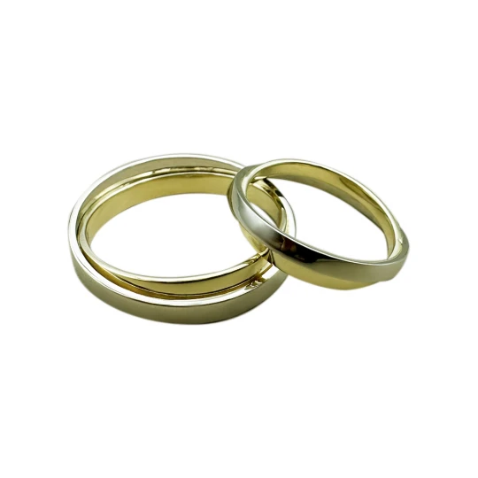 Обручальное кольцо "Две половинки"