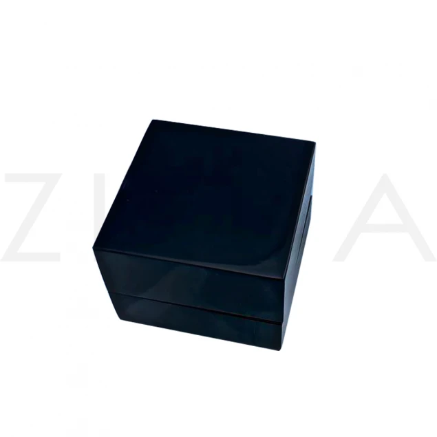Черная глянцевая коробка для обручальных колец Photo-4