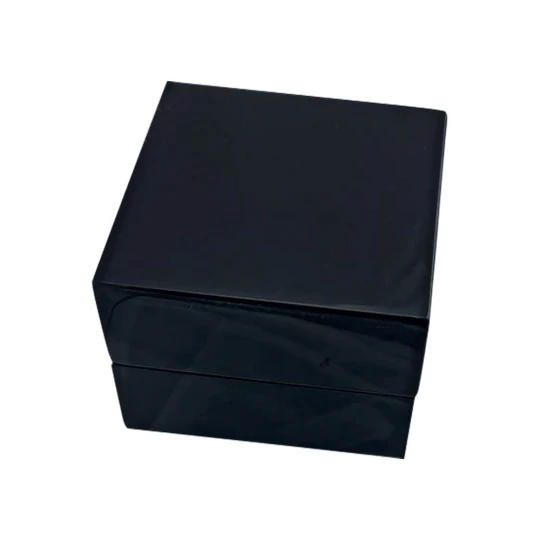 Черная глянцевая коробка для браслетов или часов