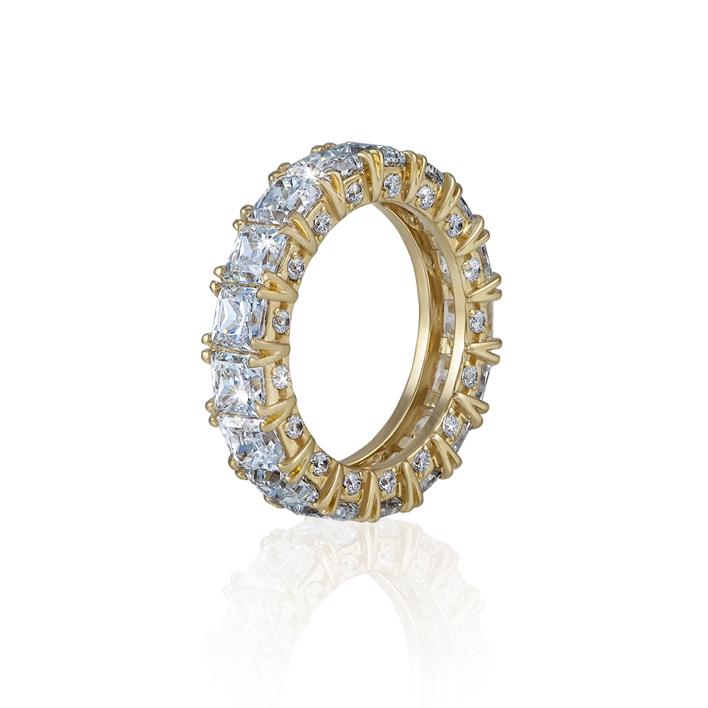 Купить кольцо с бриллиантом в Херсоне, Николаеве, Одессе